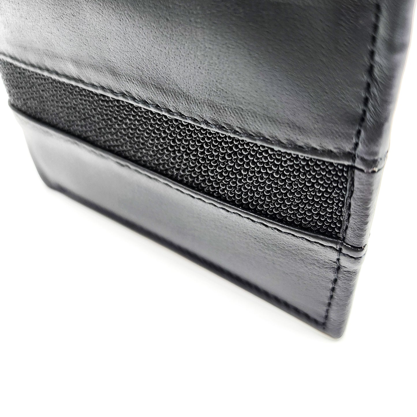 Line: Mantarraya men's wallet