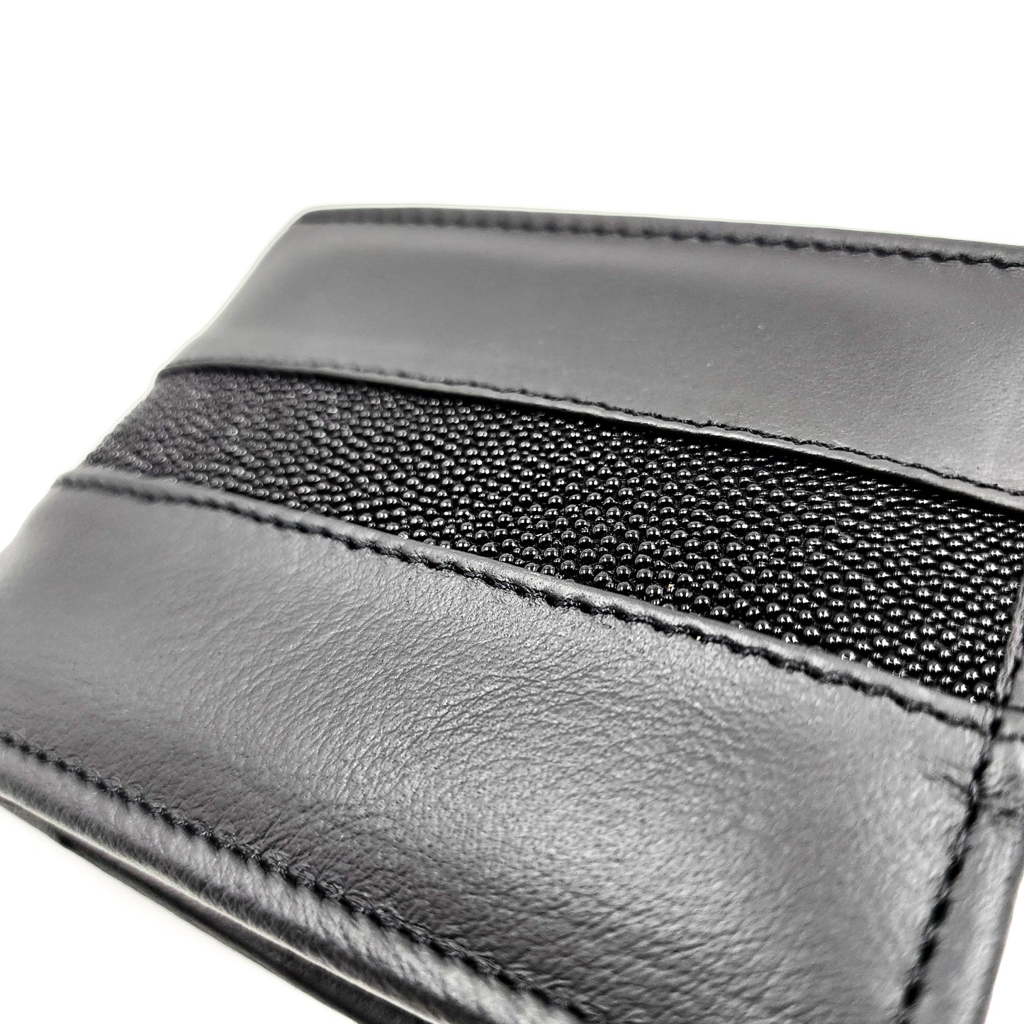 Line: Mantarraya men's wallet