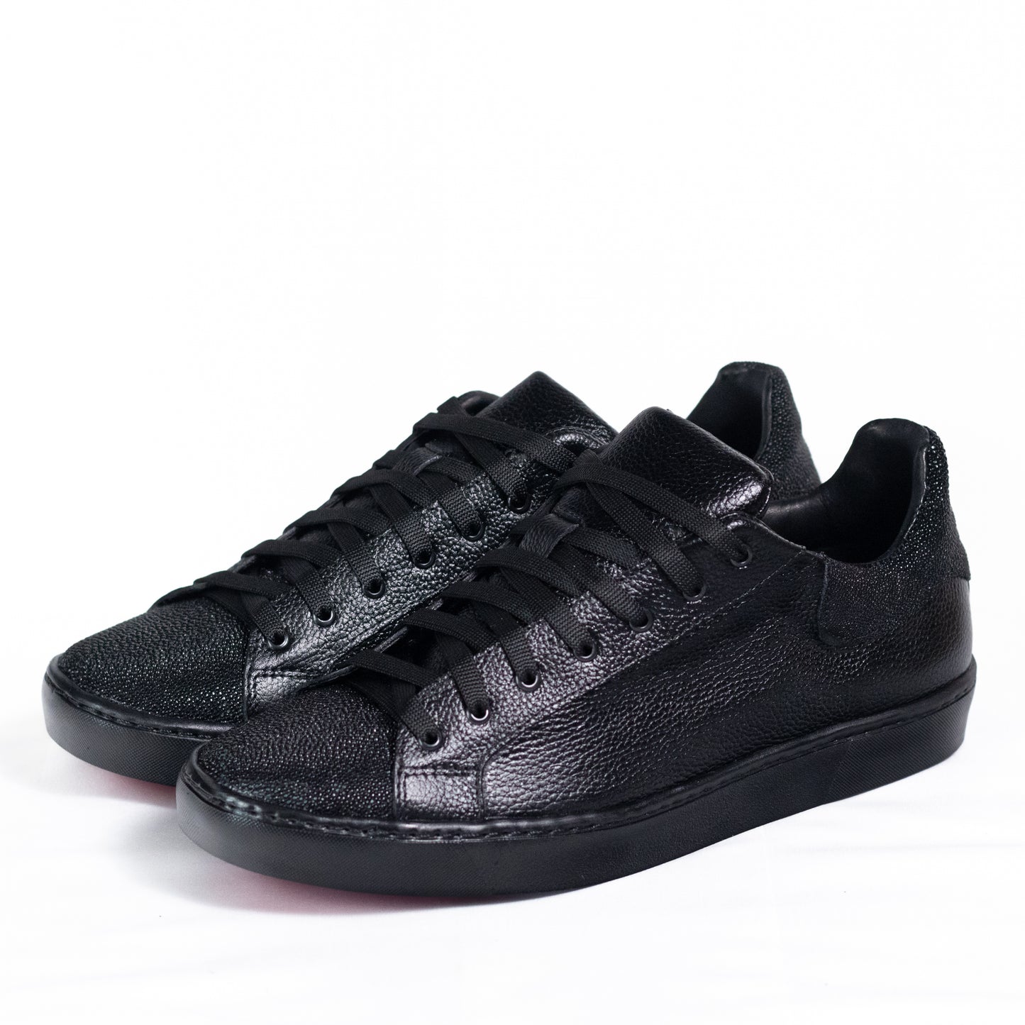 Tenis Piel Mantarraya. Clasico