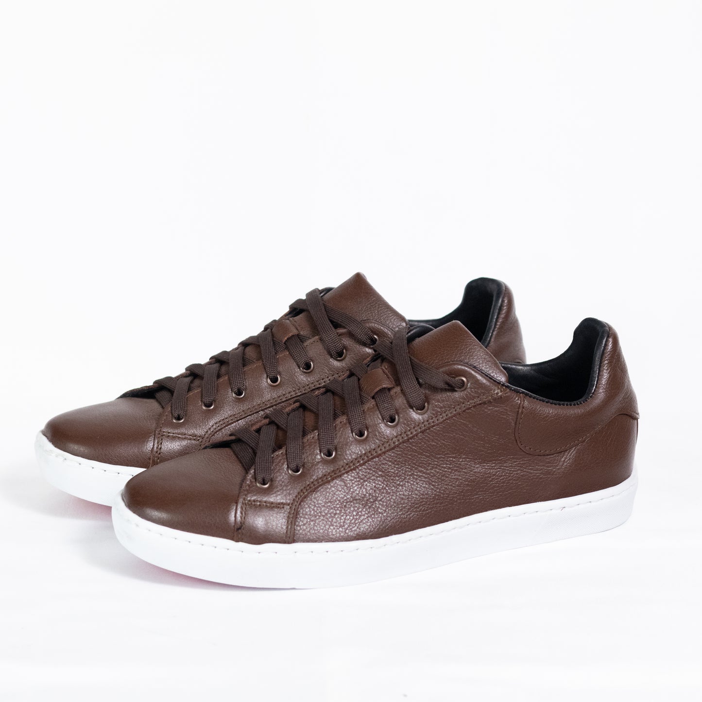 Tenis Piel. Café.