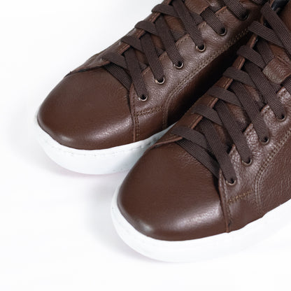 Tenis Piel. Café.
