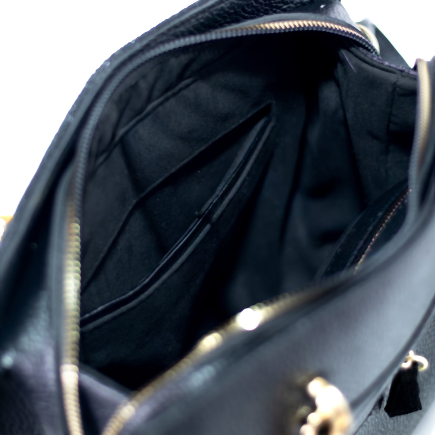 Valentina: Bolsa piel de Mantarraya.
